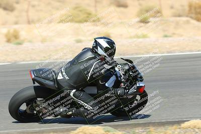 media/Oct-16-2022-TrackXperience (Sun) [[236a00b5b6]]/Group 3/session 4 turn 2/